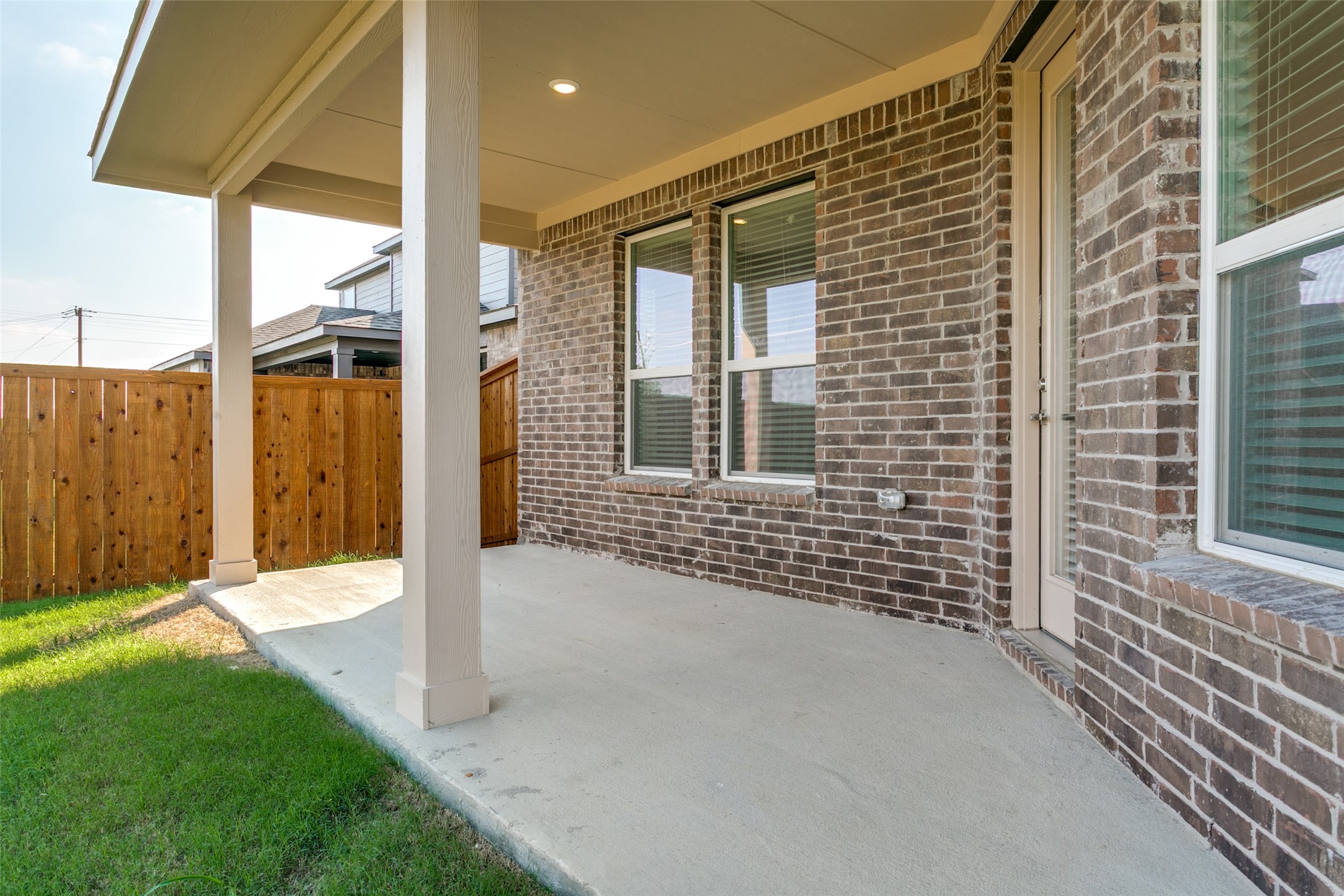 102 Hudson Lane Justin TX 76247