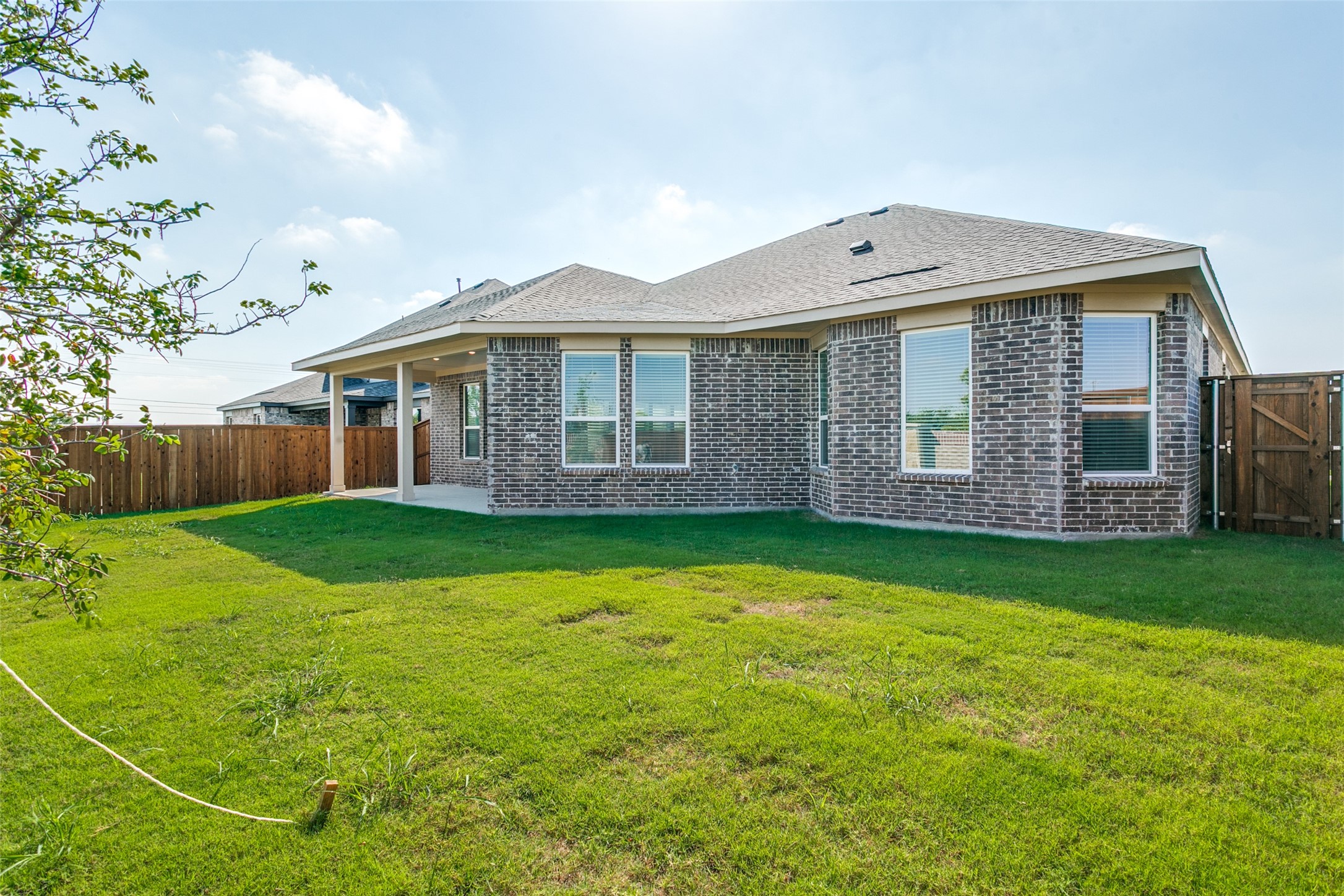 102 Hudson Lane Justin TX 76247