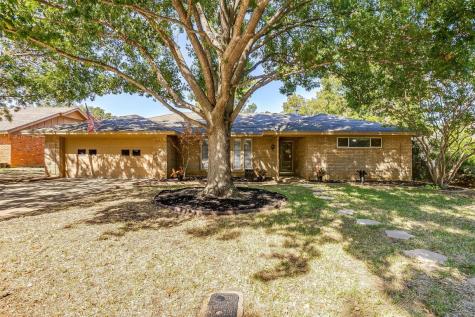 1005 Briarcreek Drive Arlington TX 76012