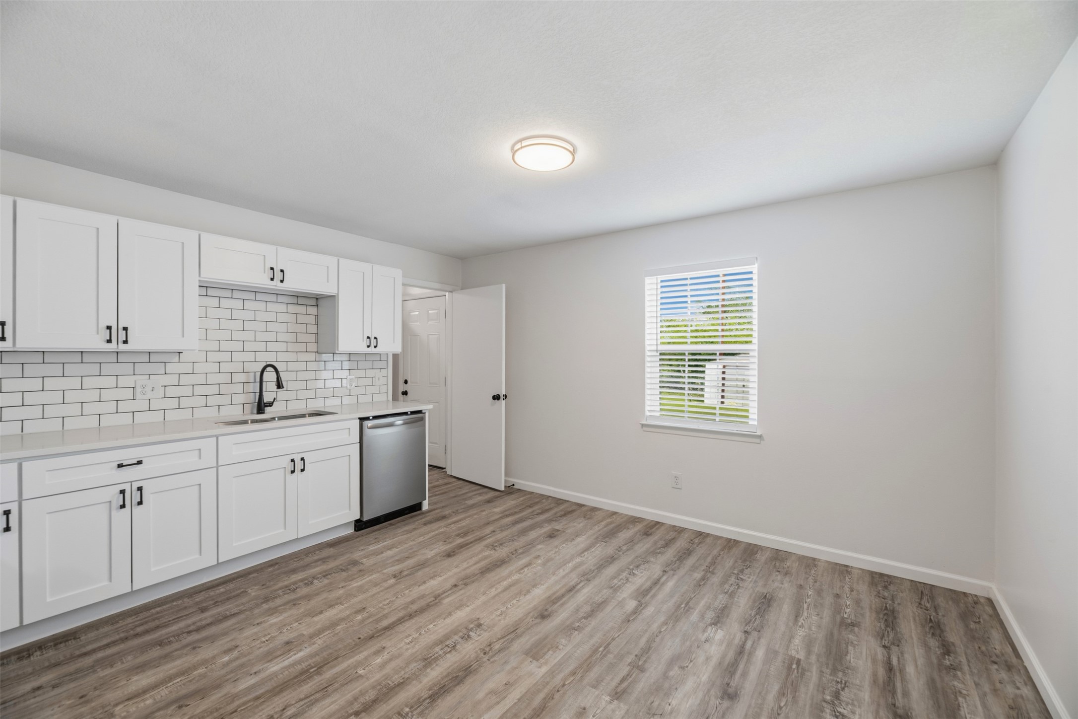 502 Davidson Drive Garland TX 75040