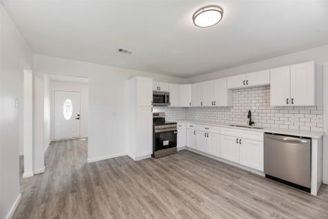 502 Davidson Drive Garland TX 75040