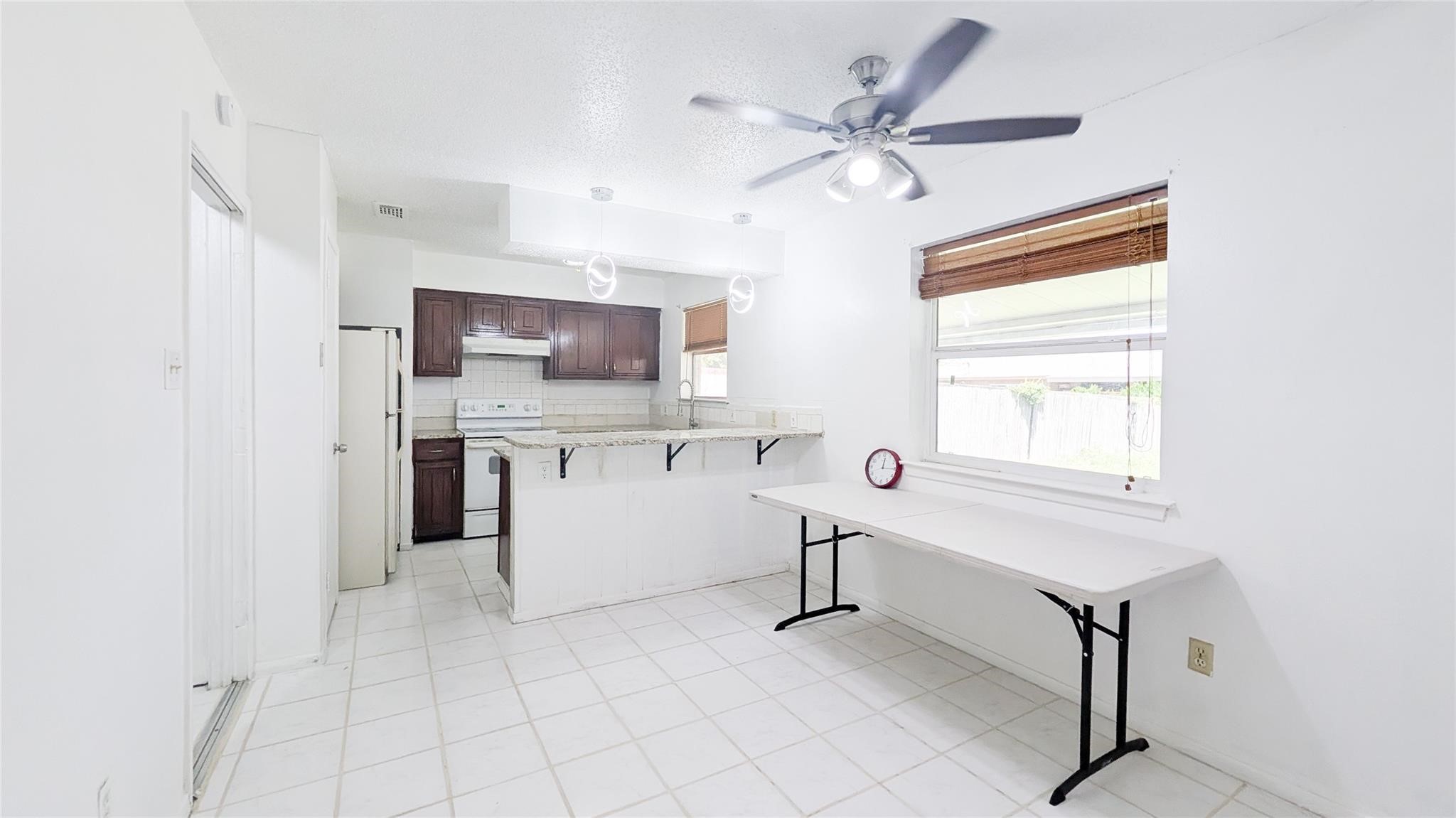 1107 Waverly Drive Arlington TX 76015