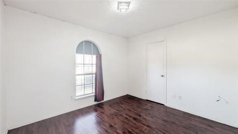 1107 Waverly Drive Arlington TX 76015