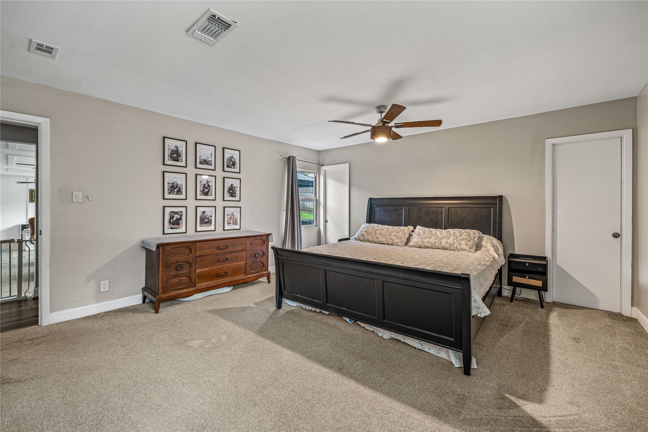 103 W Ash Euless TX 76039