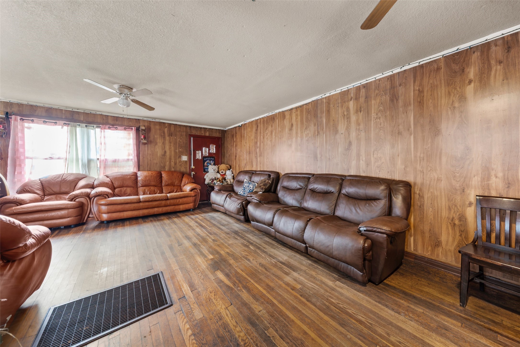 2709 Speight Avenue Waco TX 76711