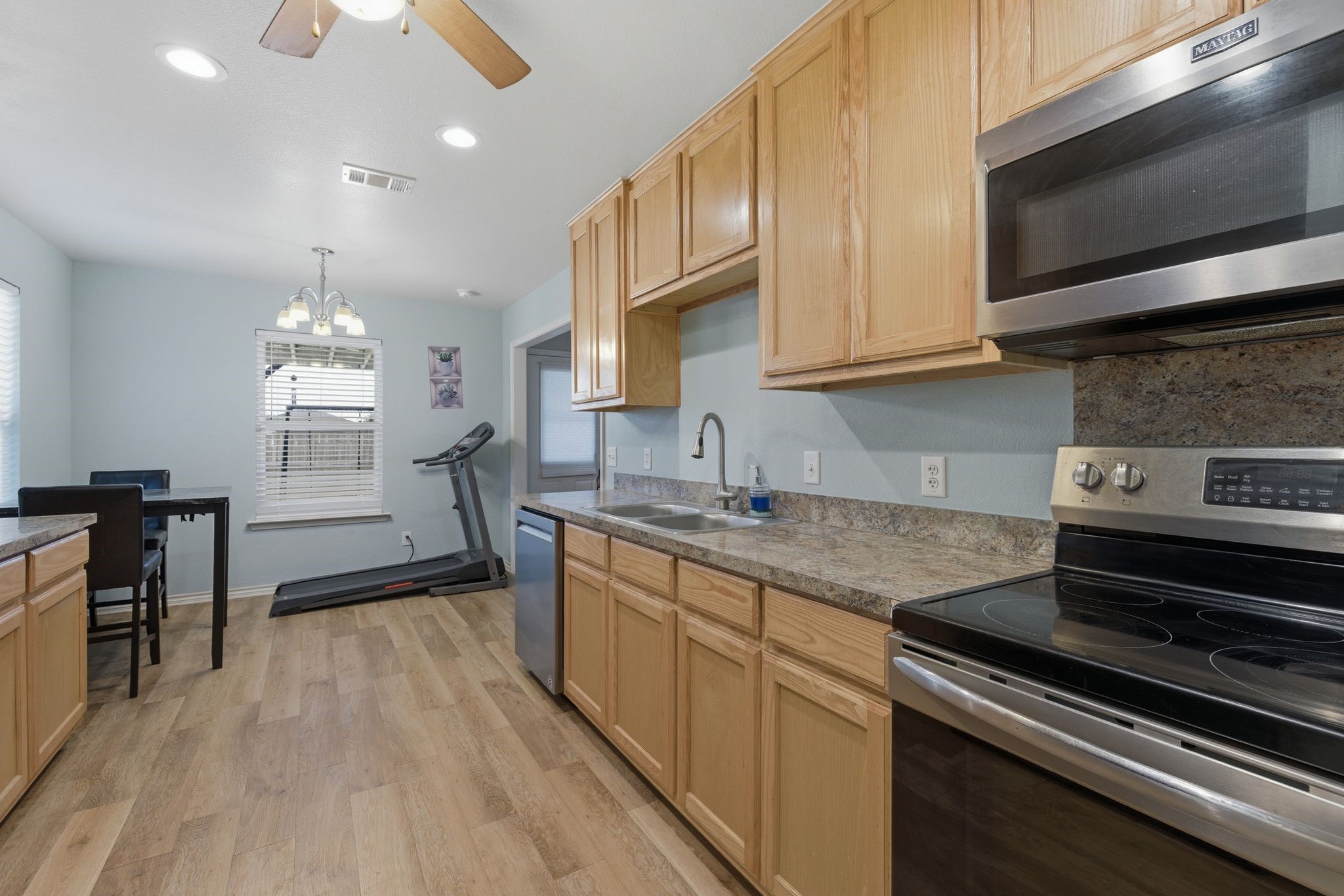 1502 SE 19th Avenue Mineral Wells TX 76067