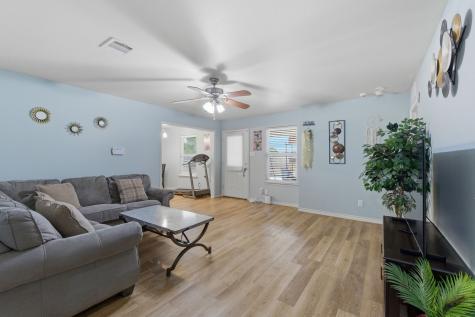 1502 SE 19th Avenue Mineral Wells TX 76067