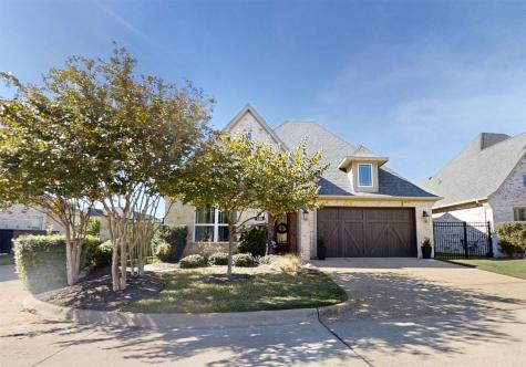 2401 Vineyard Drive Granbury TX 76048