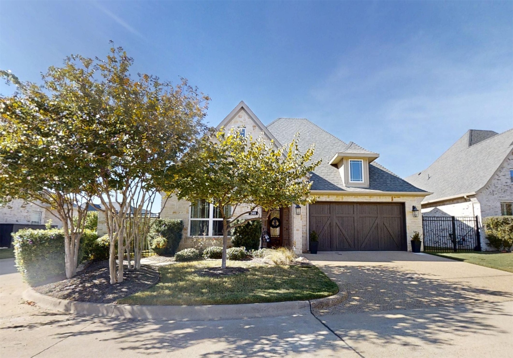 2401 Vineyard Drive Granbury TX 76048