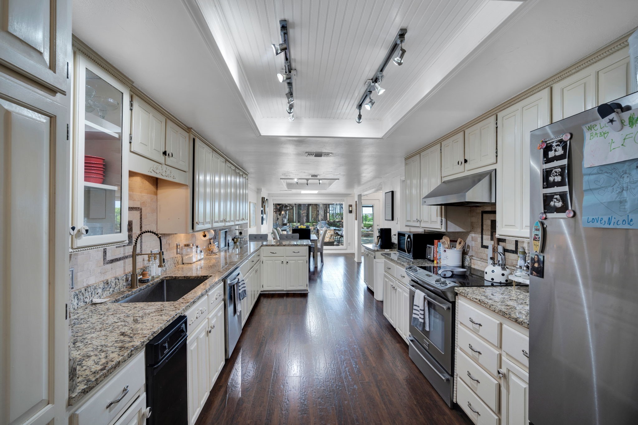 505 Highwoods Trail Fort Worth TX 76112