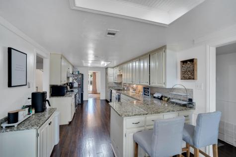 505 Highwoods Trail Fort Worth TX 76112