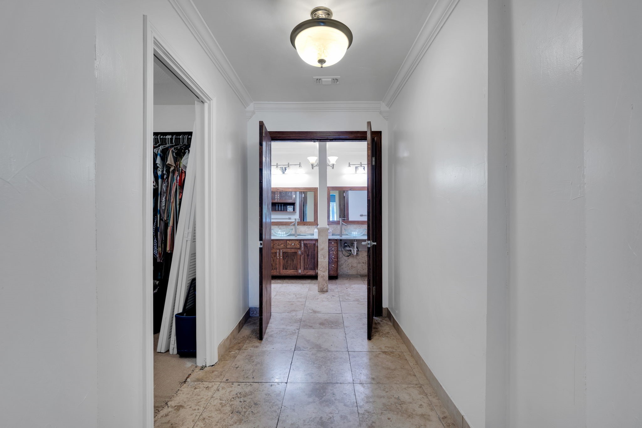 505 Highwoods Trail Fort Worth TX 76112