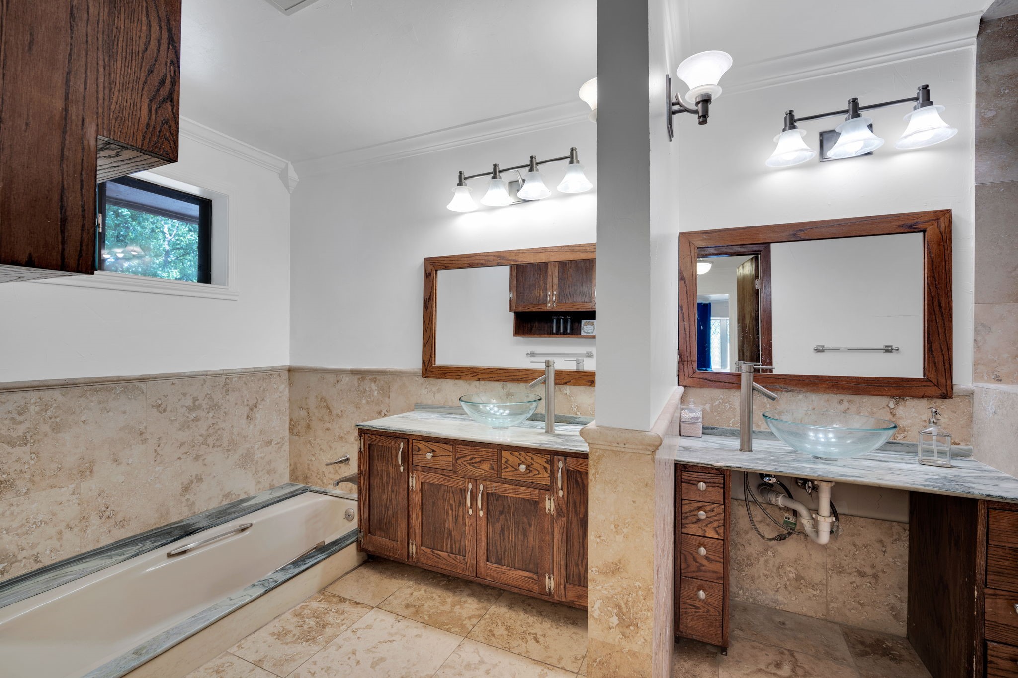 505 Highwoods Trail Fort Worth TX 76112