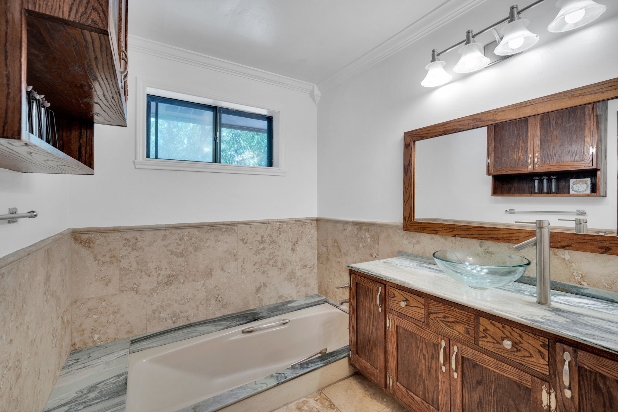 505 Highwoods Trail Fort Worth TX 76112