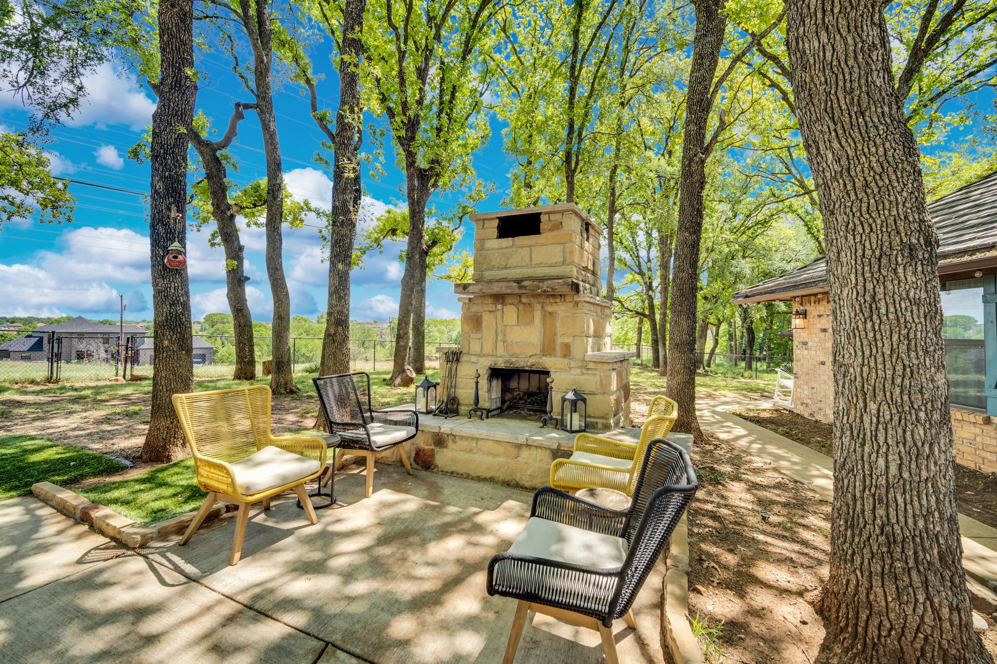 505 Highwoods Trail Fort Worth TX 76112