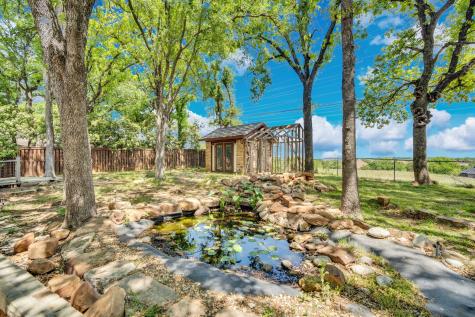 505 Highwoods Trail Fort Worth TX 76112