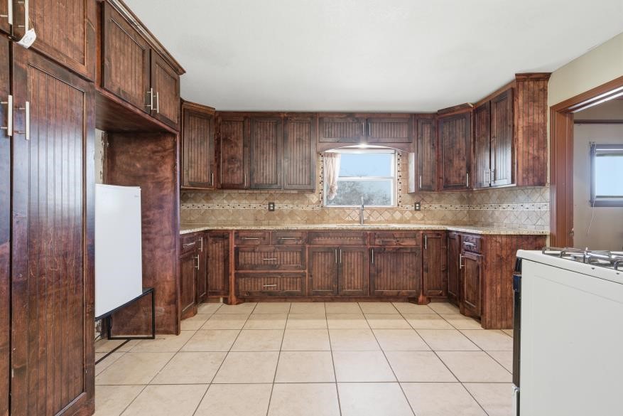 2816 Old Marlin Road Waco TX 76705