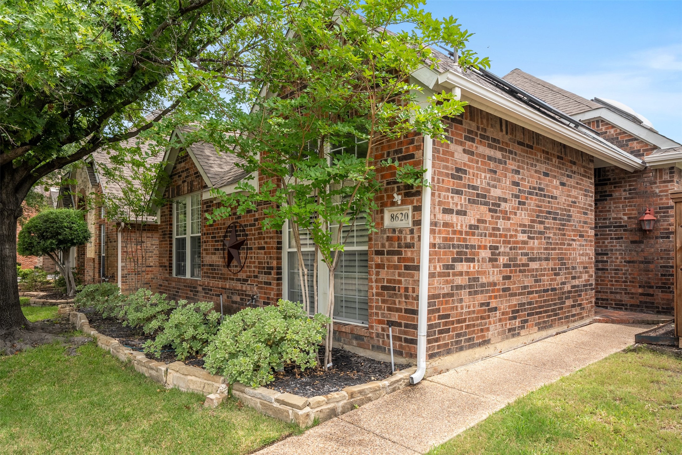 8620 Forest Glen Drive Irving TX 75063