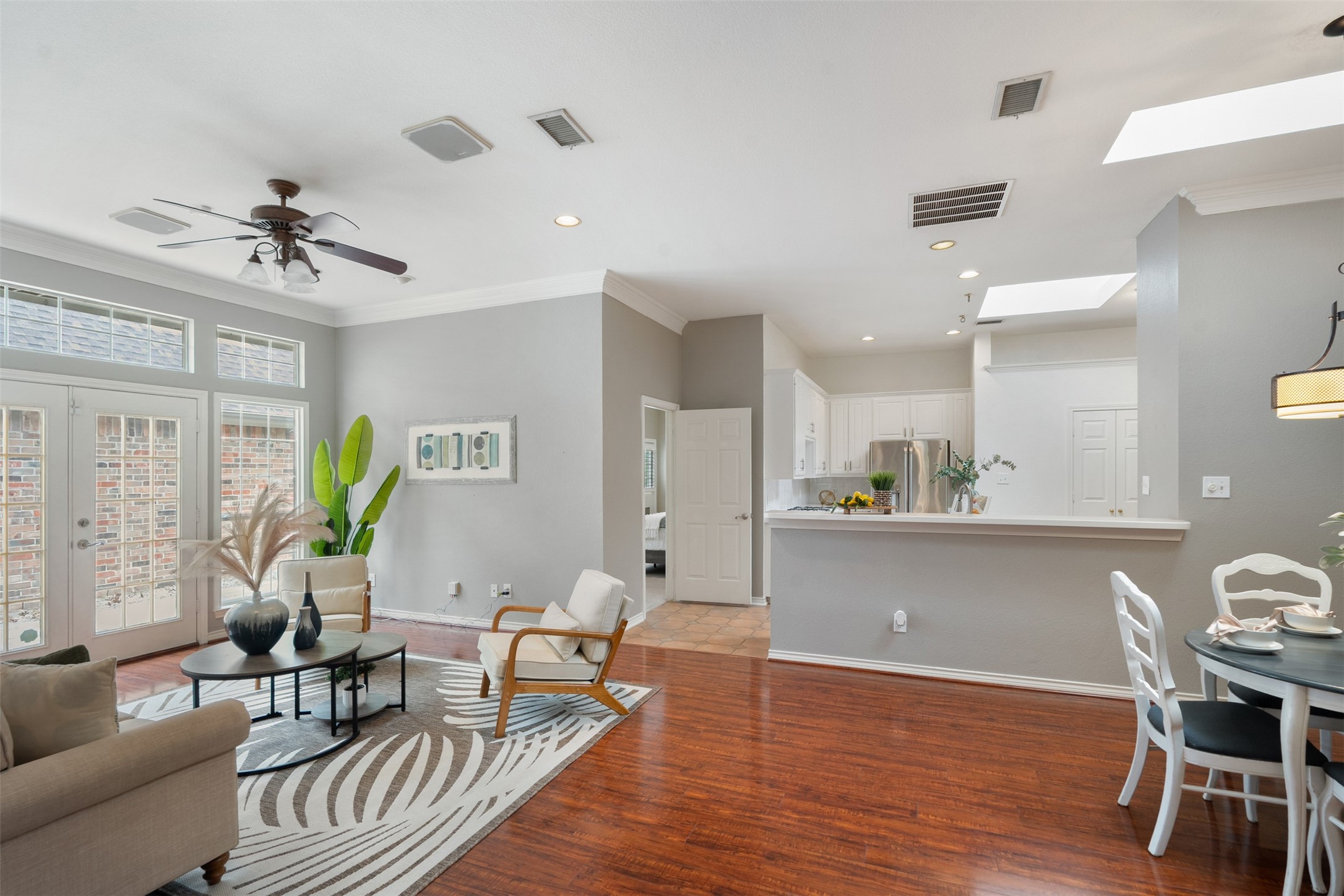 8620 Forest Glen Drive Irving TX 75063