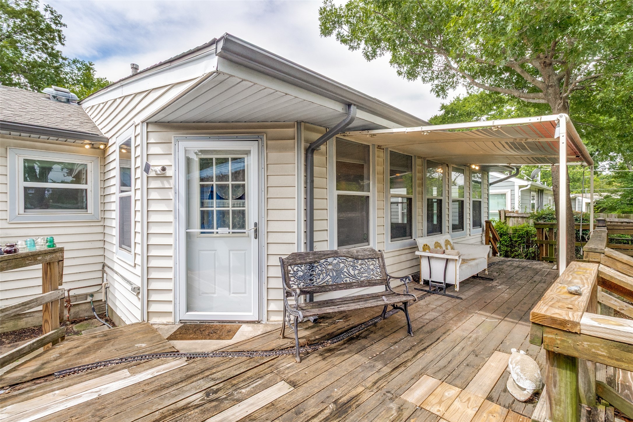 2319 Tealford Drive Dallas TX 75228