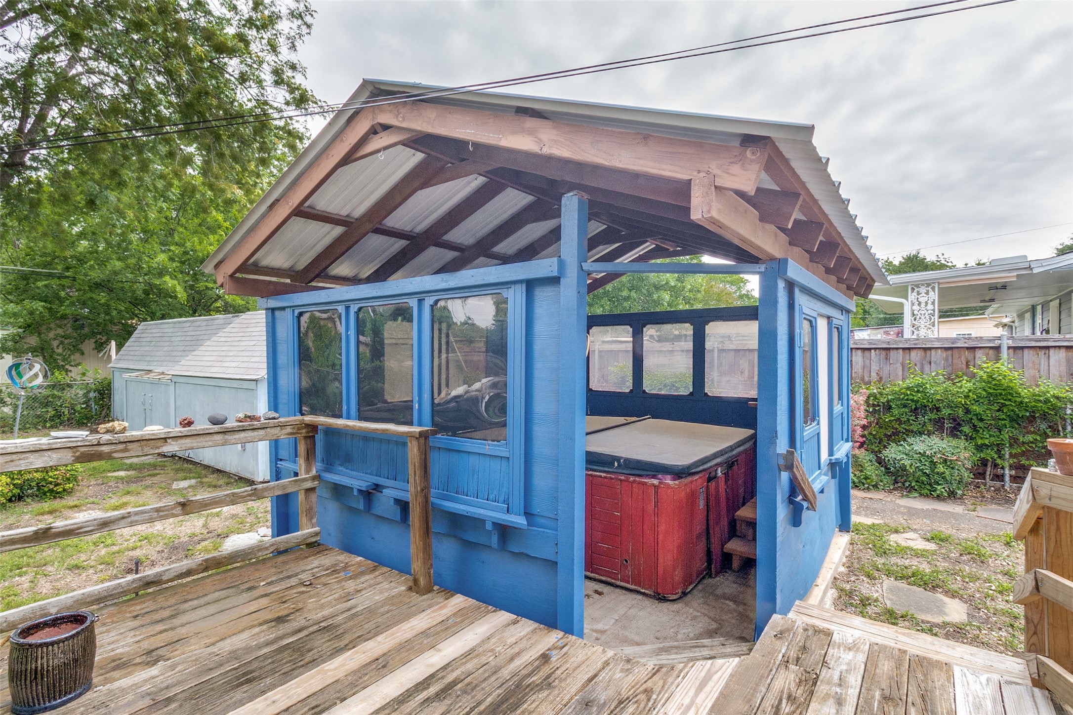 2319 Tealford Drive Dallas TX 75228