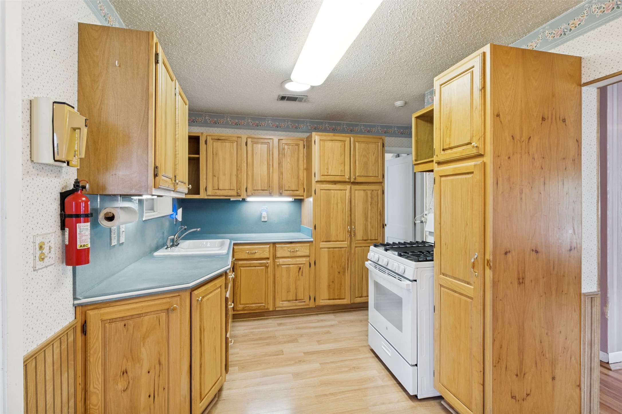 2319 Tealford Drive Dallas TX 75228