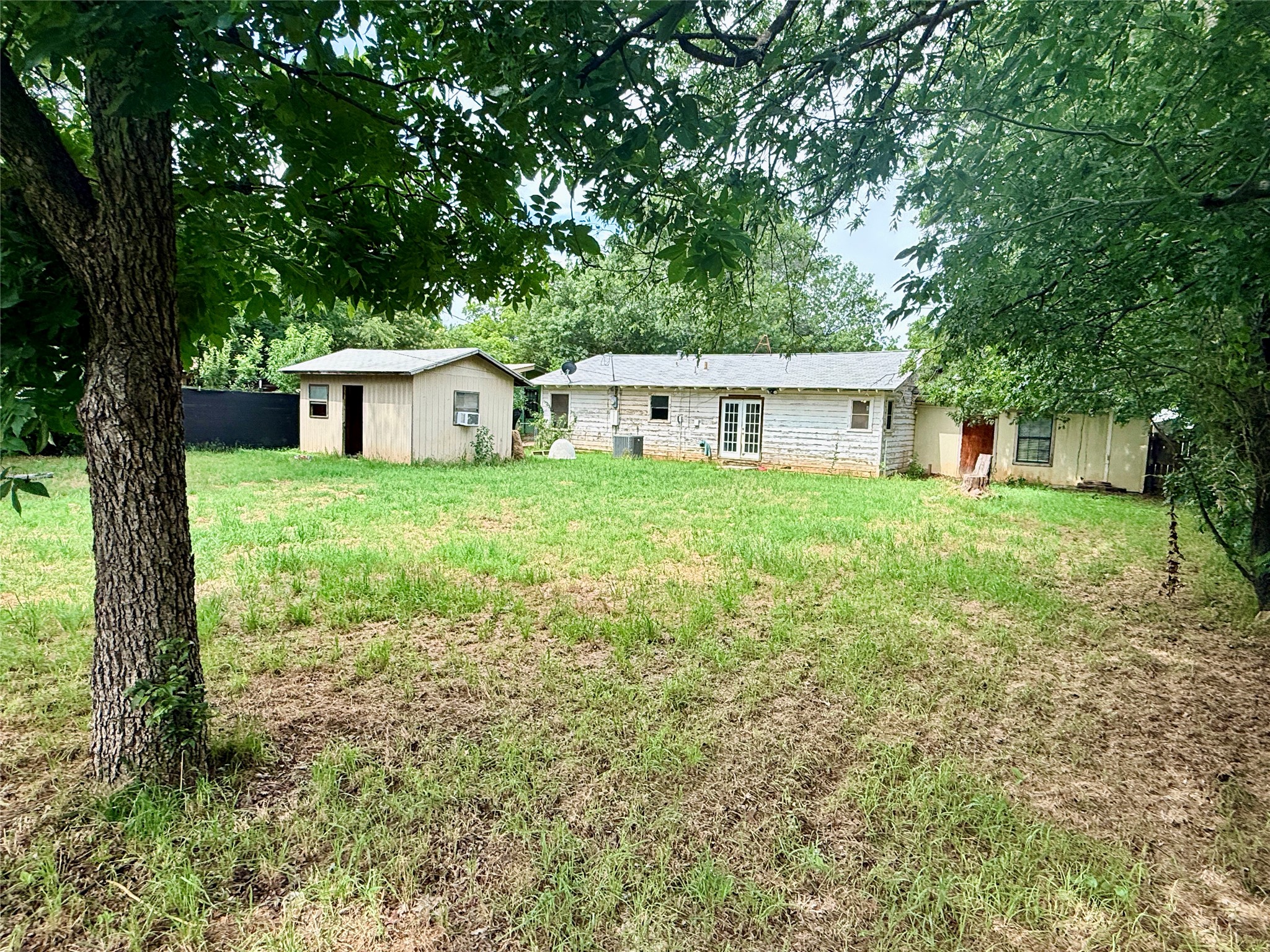 105 Ragland Street Graham TX 76450