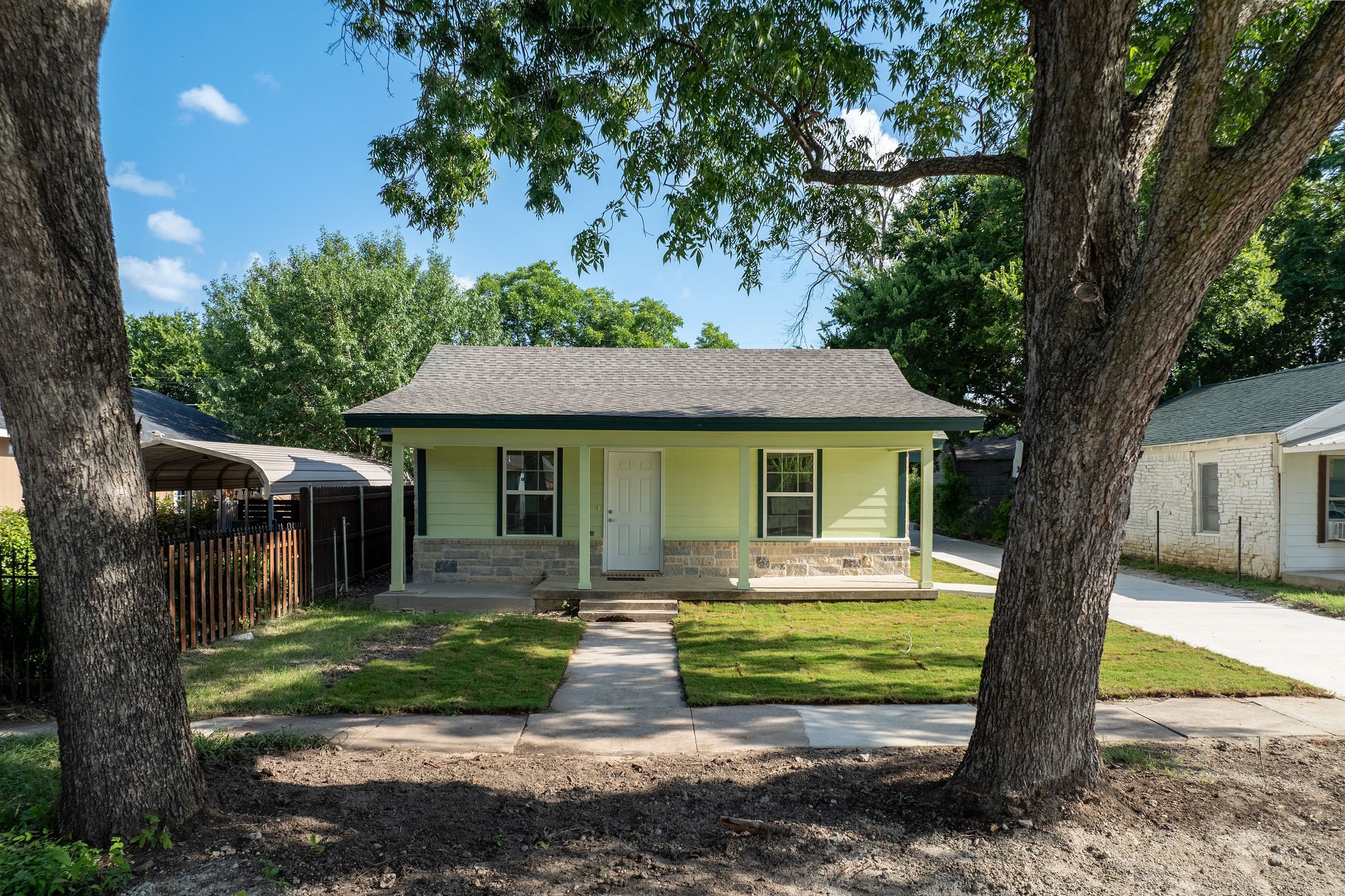 5909 Fletcher Avenue Fort Worth TX 76107