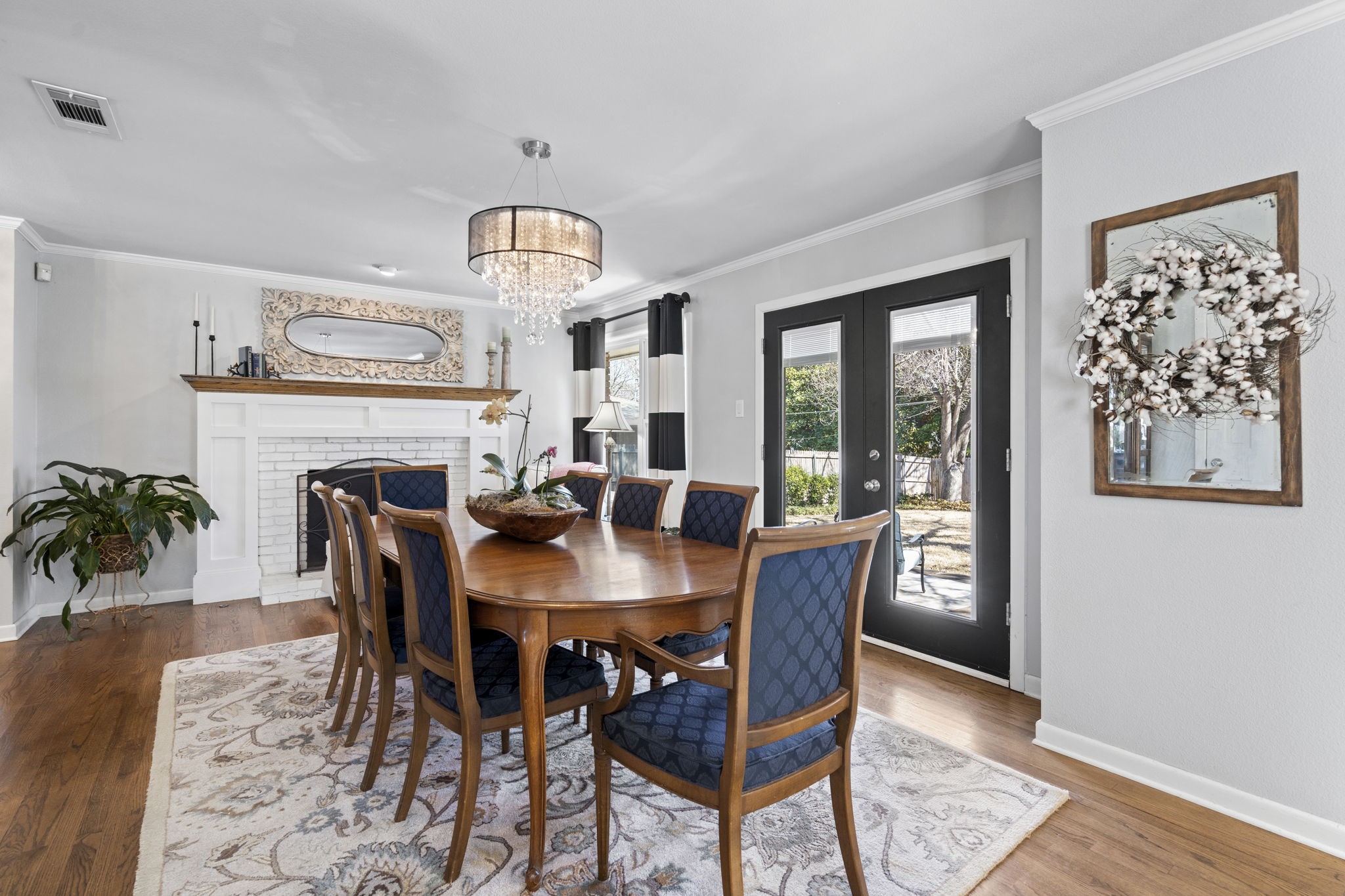 6944 Wakefield Street Dallas TX 75231