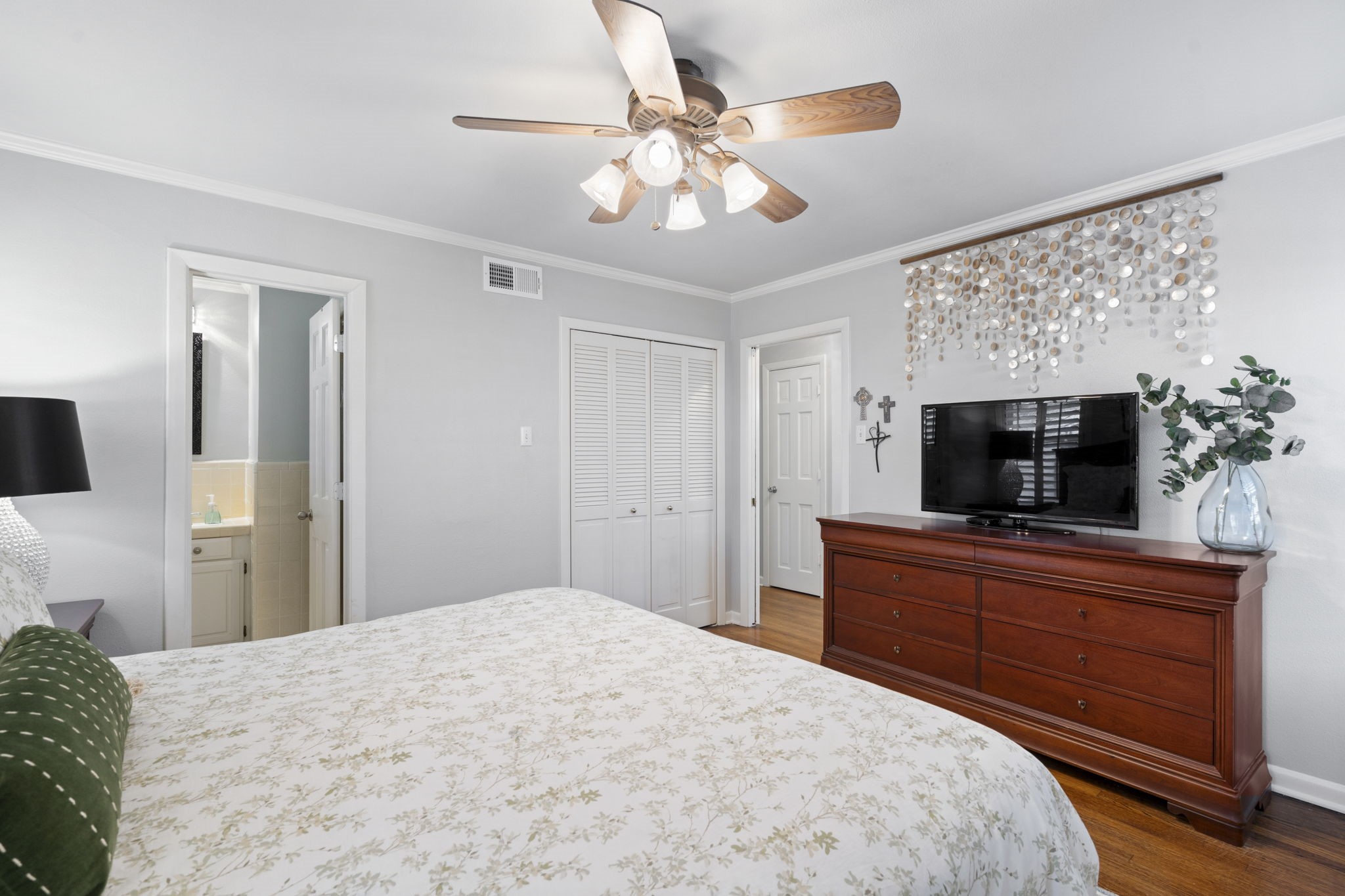 6944 Wakefield Street Dallas TX 75231