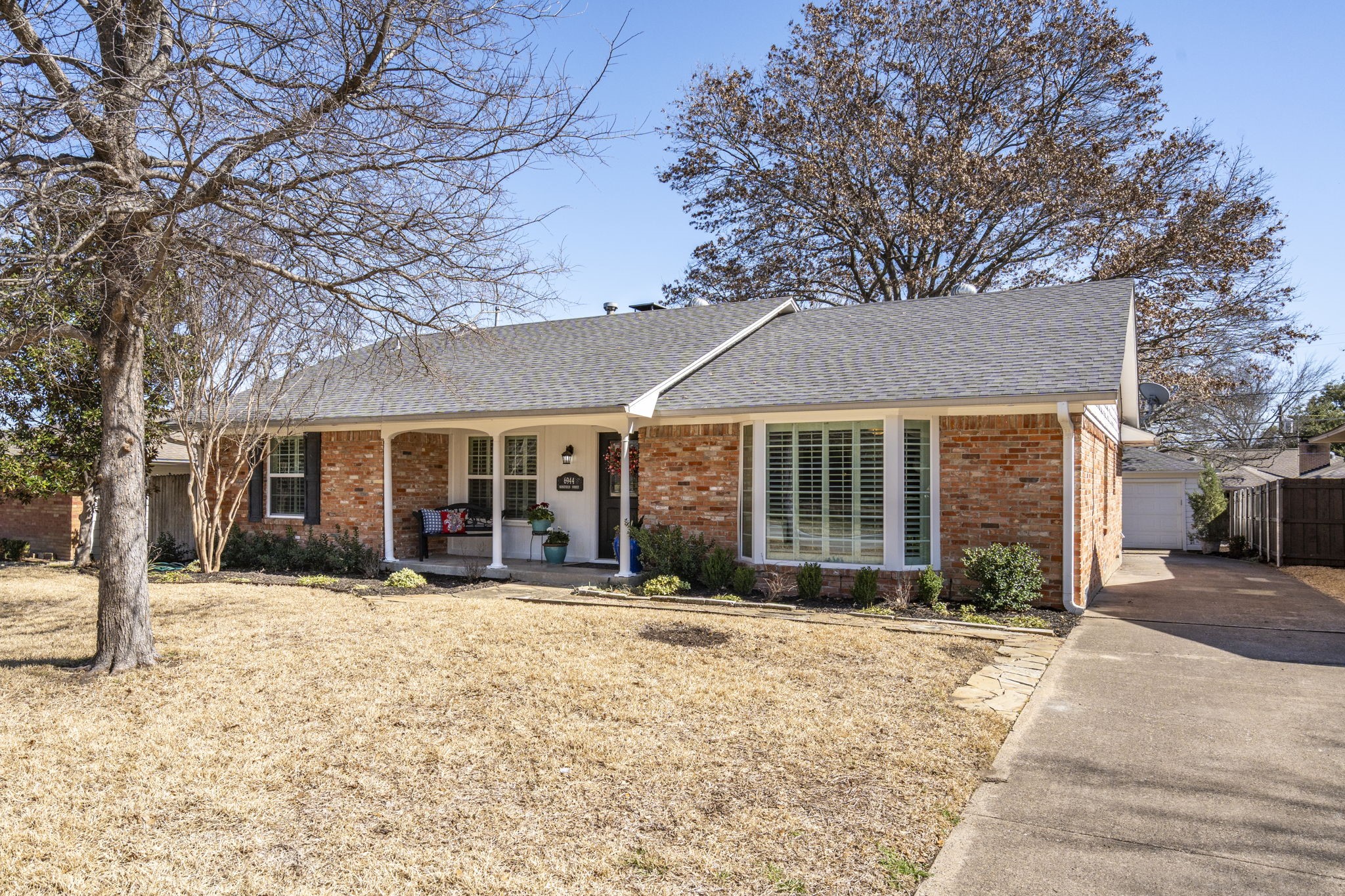 6944 Wakefield Street Dallas TX 75231