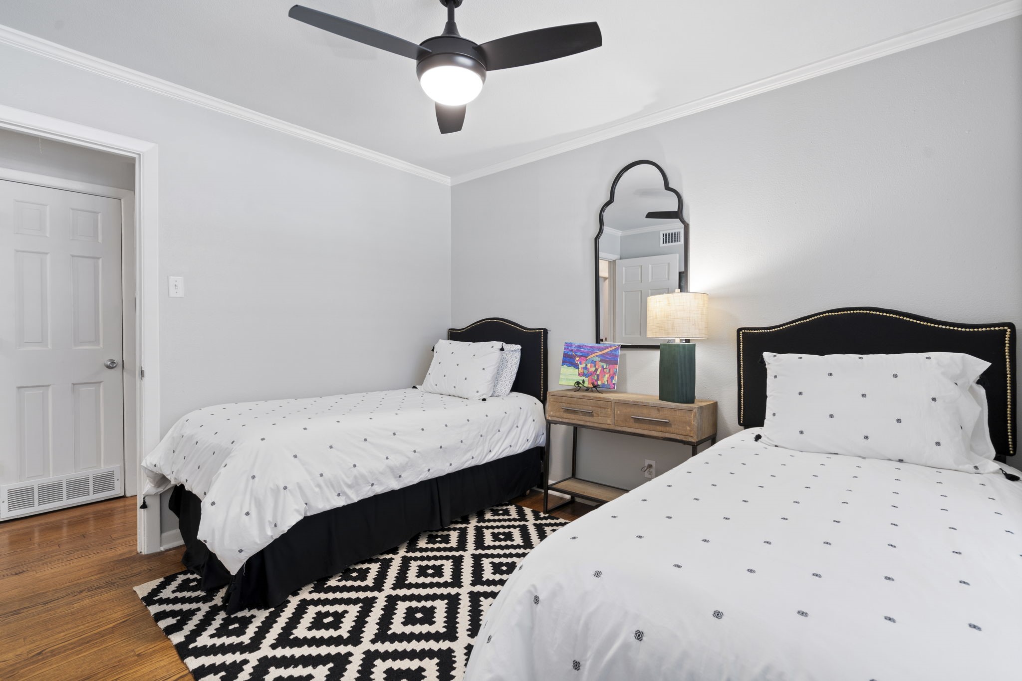 6944 Wakefield Street Dallas TX 75231