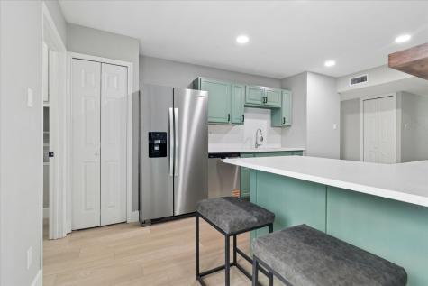 7426 Cloverglen Drive Dallas TX 75249