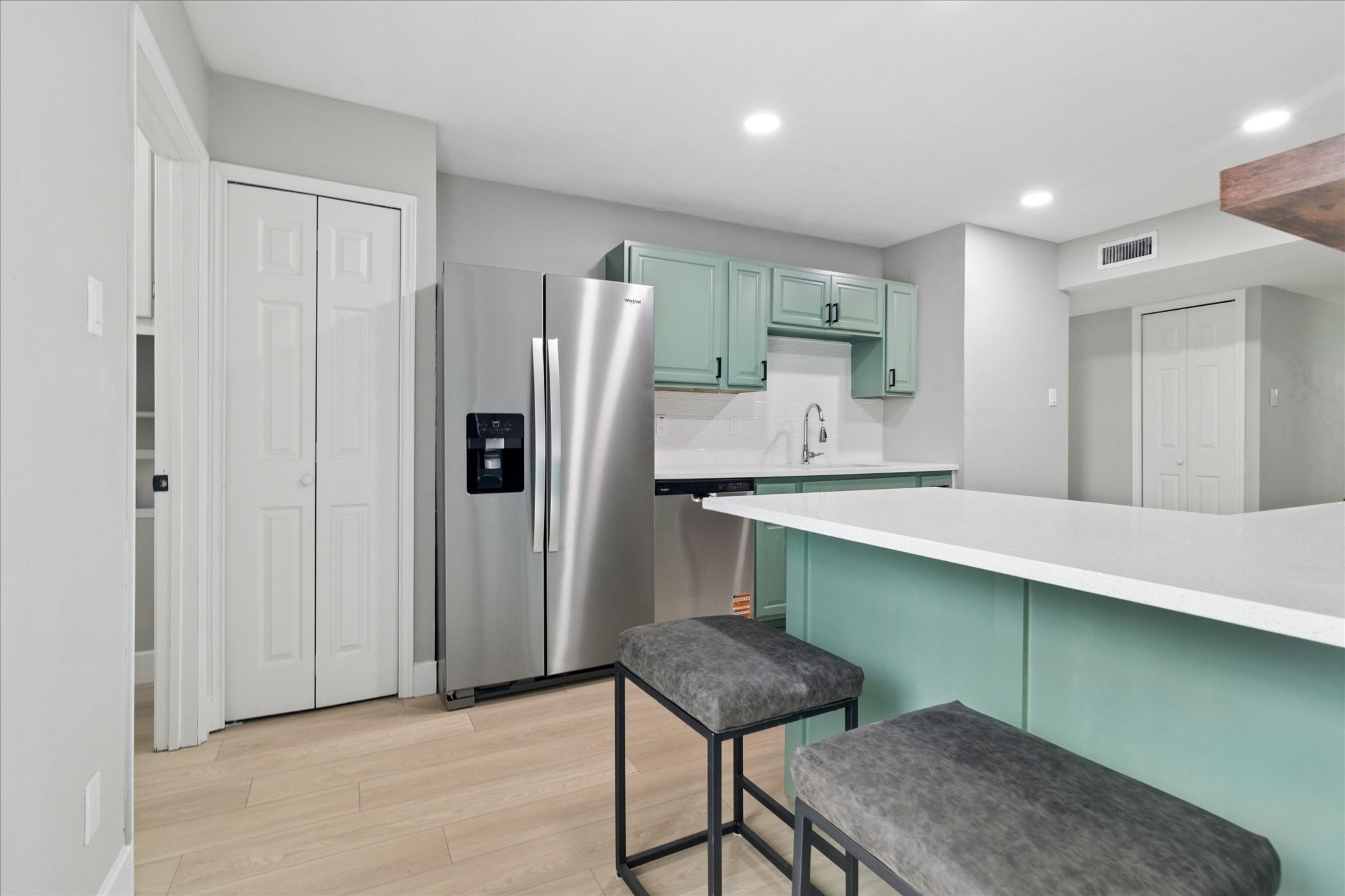 7426 Cloverglen Drive Dallas TX 75249