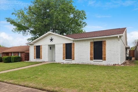 7426 Cloverglen Drive Dallas TX 75249