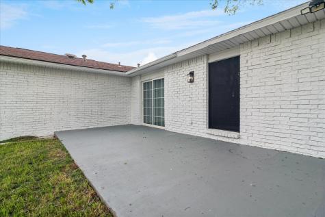 7426 Cloverglen Drive Dallas TX 75249