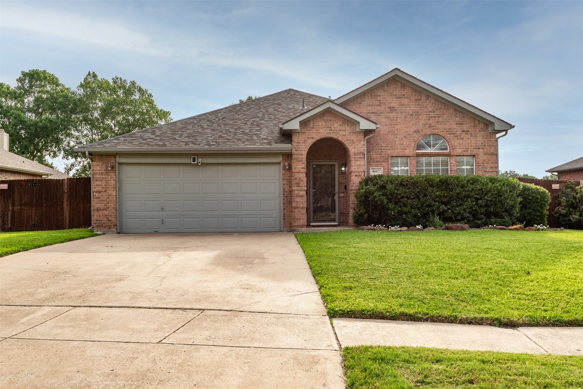 4667 Betts Drive Grand Prairie TX 75052