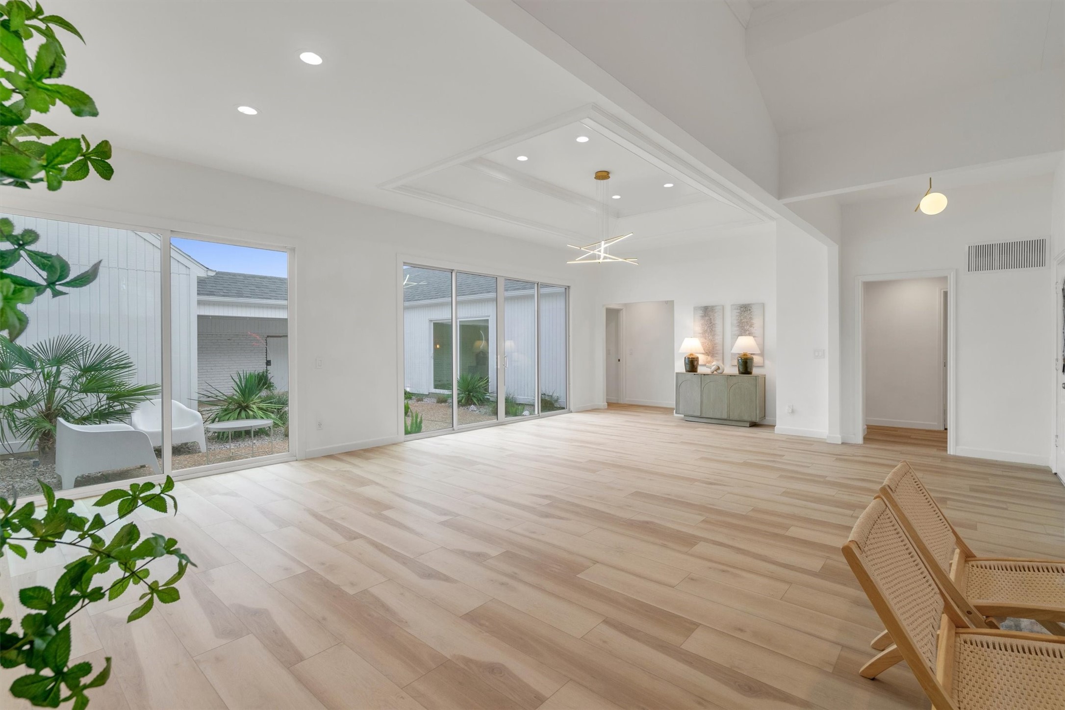 6608 Camille Avenue Dallas TX 75252