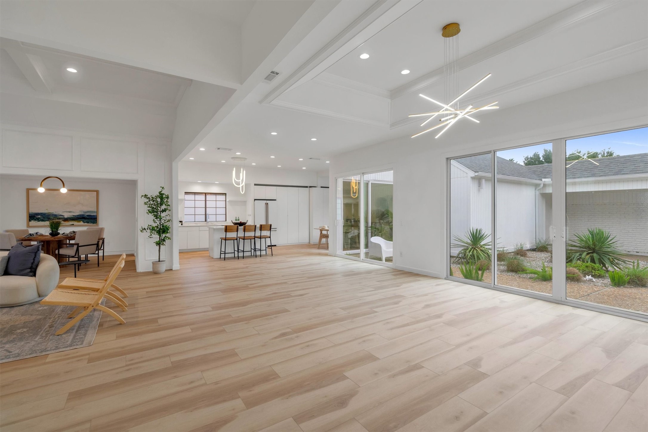 6608 Camille Avenue Dallas TX 75252
