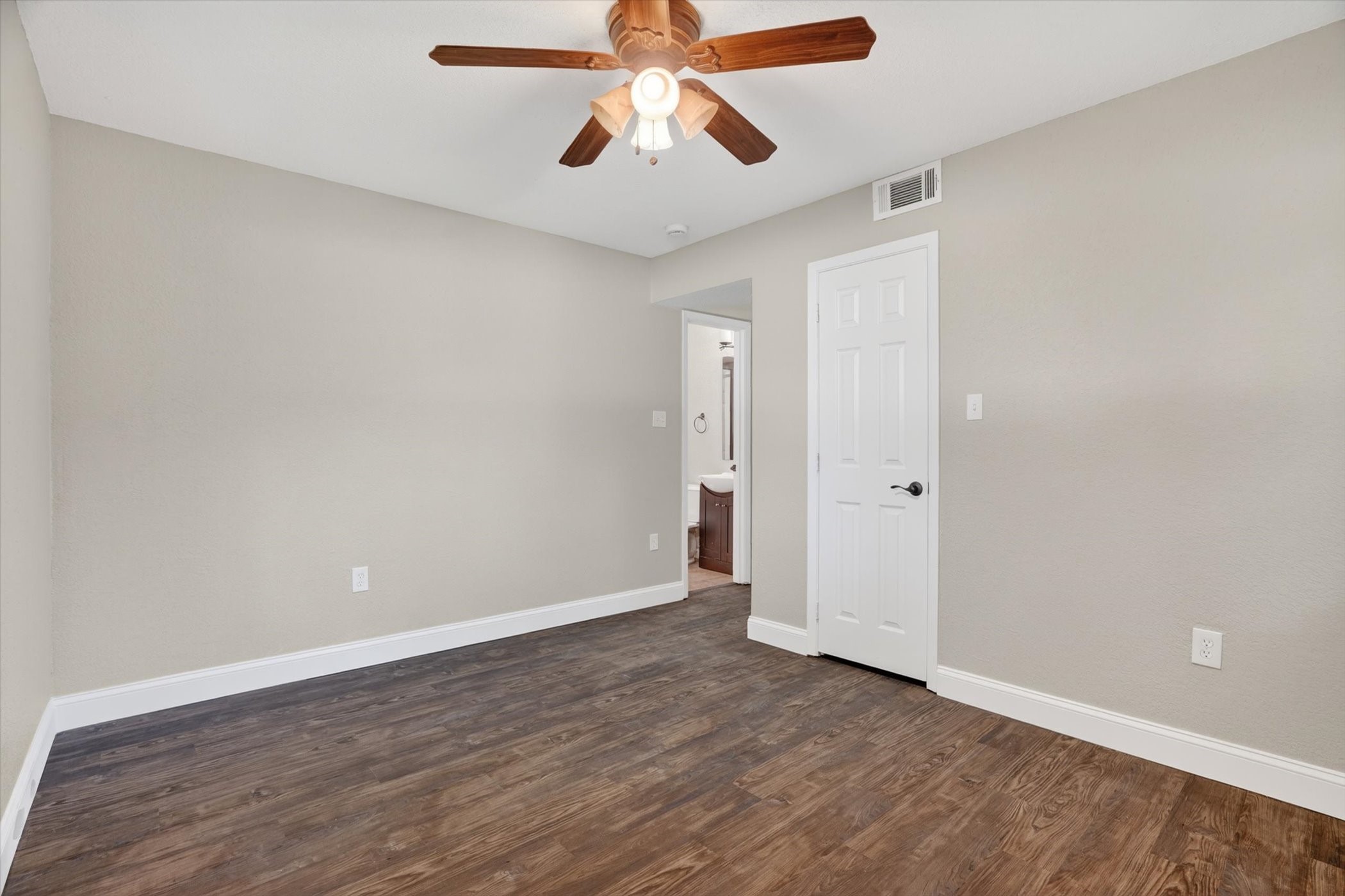 102 Live Oak Lane Weatherford TX 76086