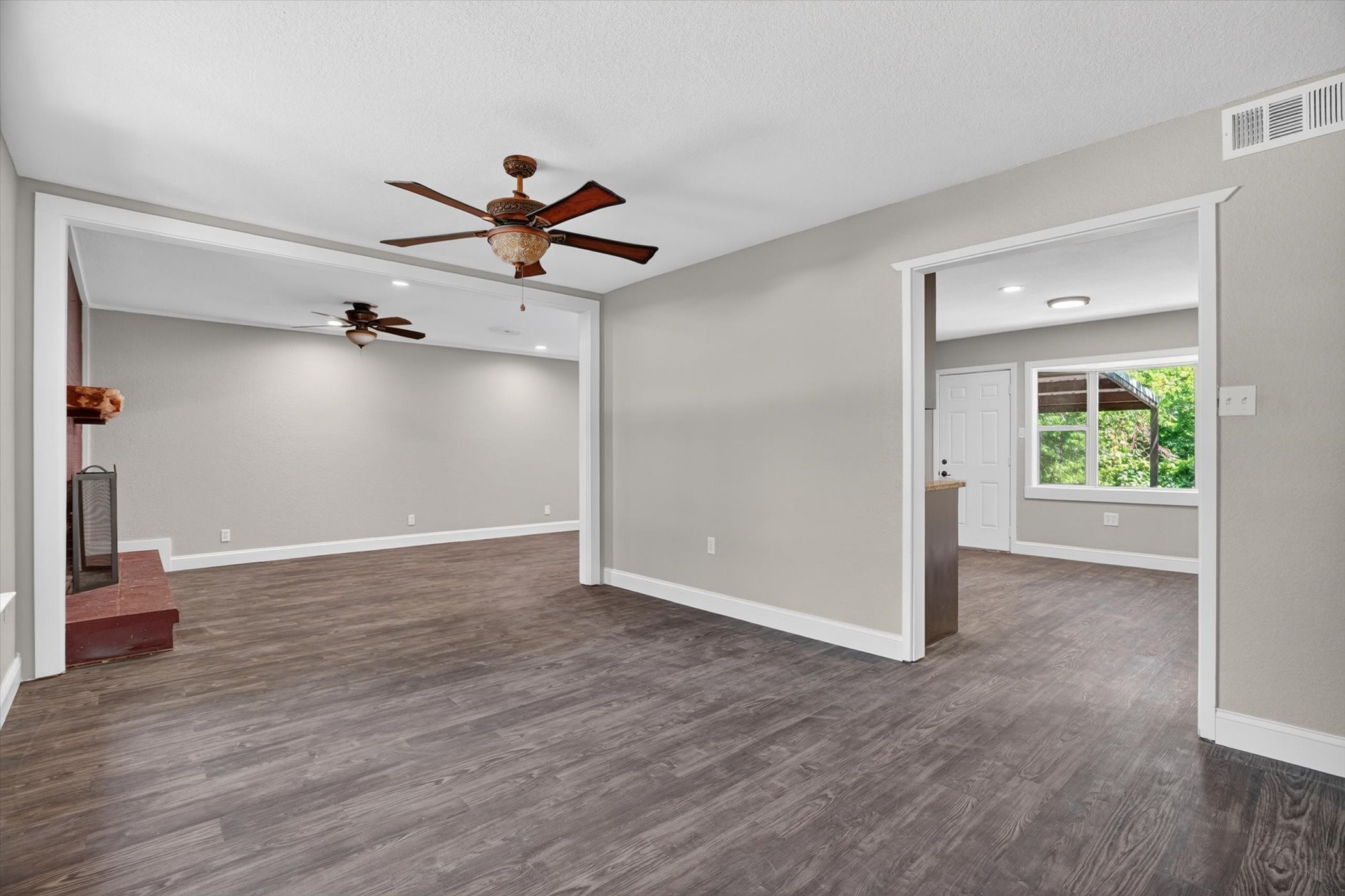 102 Live Oak Lane Weatherford TX 76086