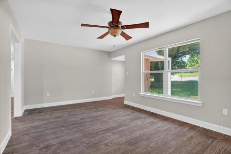 102 Live Oak Lane Weatherford TX 76086