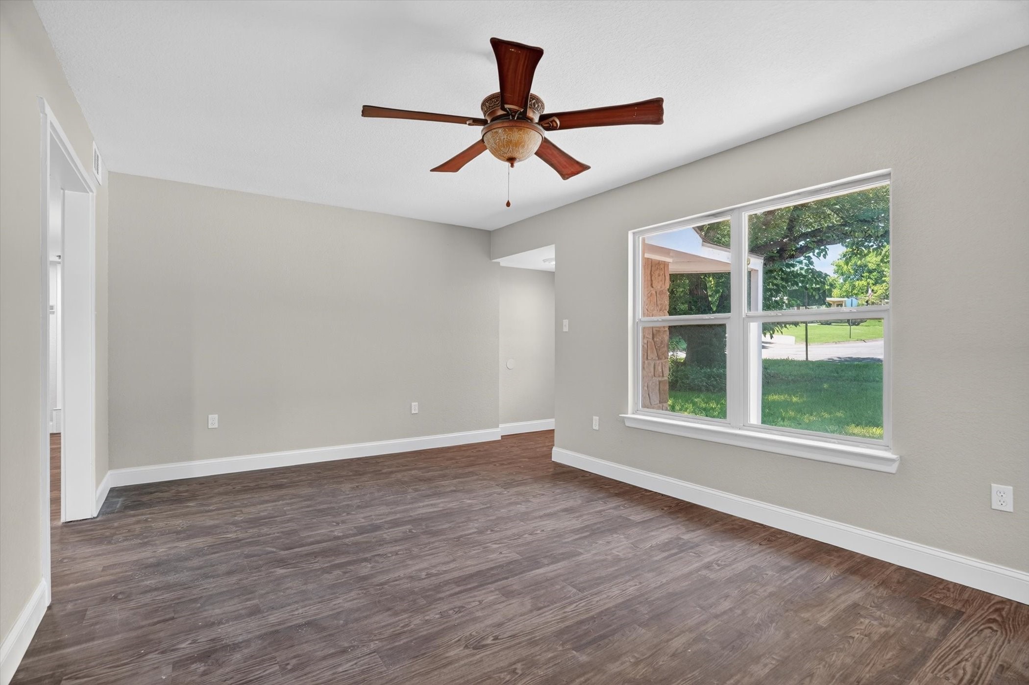 102 Live Oak Lane Weatherford TX 76086