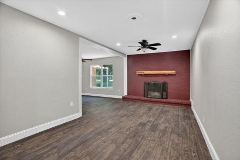 102 Live Oak Lane Weatherford TX 76086