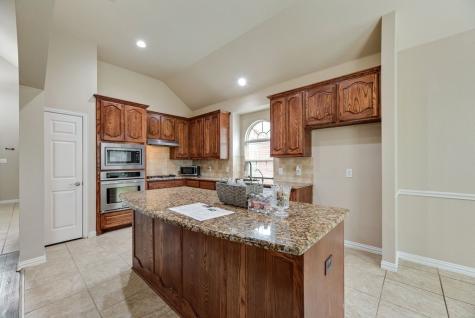 1404 Ashby Drive Lewisville TX 75067
