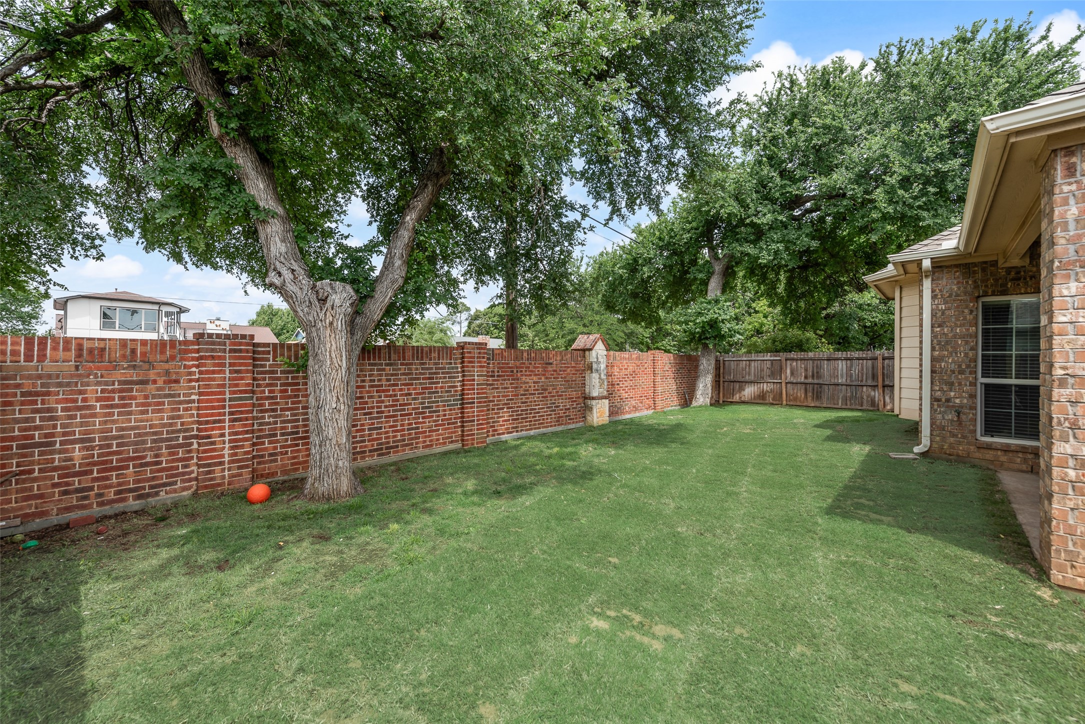 1404 Ashby Drive Lewisville TX 75067