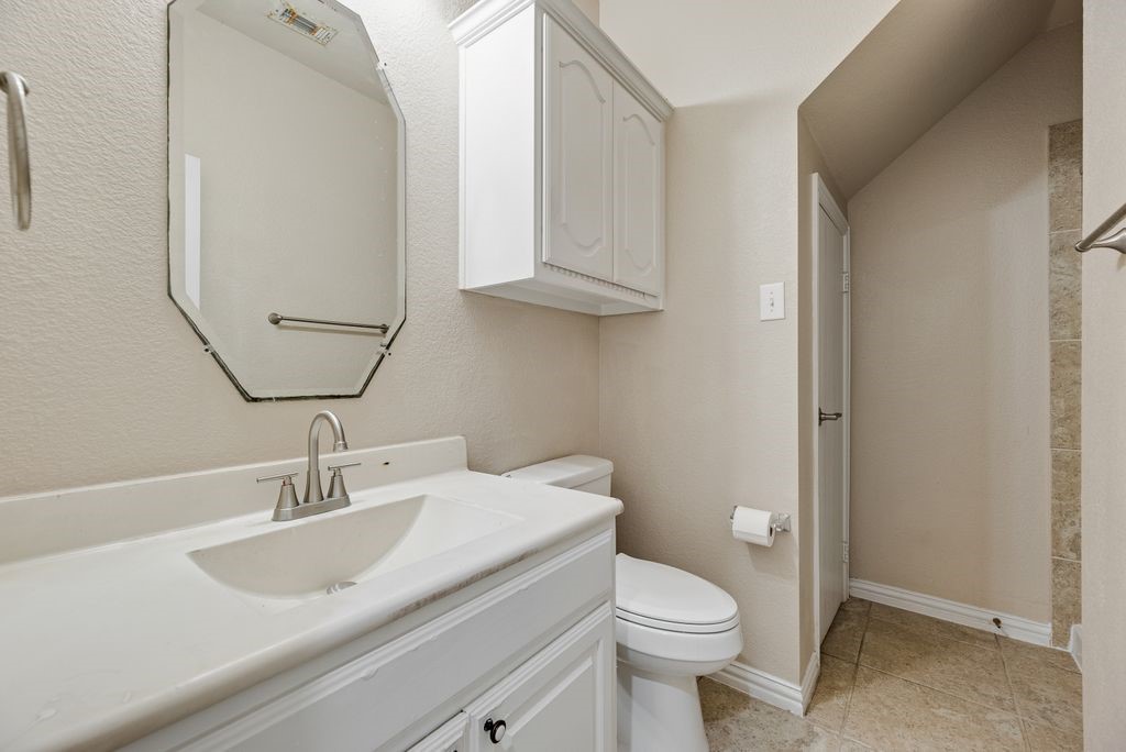 1404 Ashby Drive Lewisville TX 75067