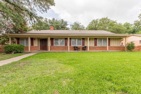4305 Barcelona Drive Fort Worth TX 76133