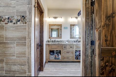 670 Loggins Trail Poolville TX 76487