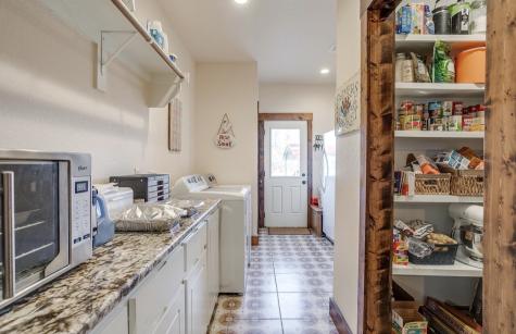 670 Loggins Trail Poolville TX 76487